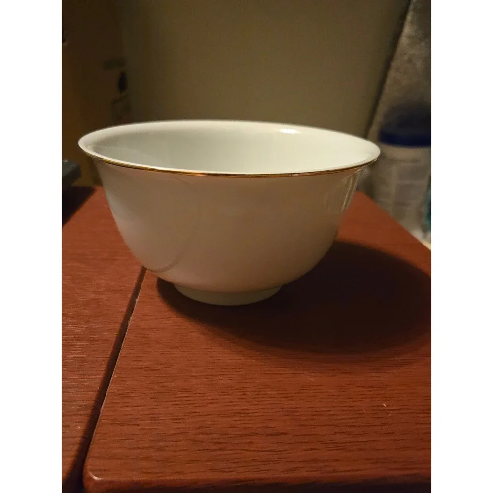 Avon American Heirloom Independence Day 1981 Floral Porcelain Bowl Japan Vintage
